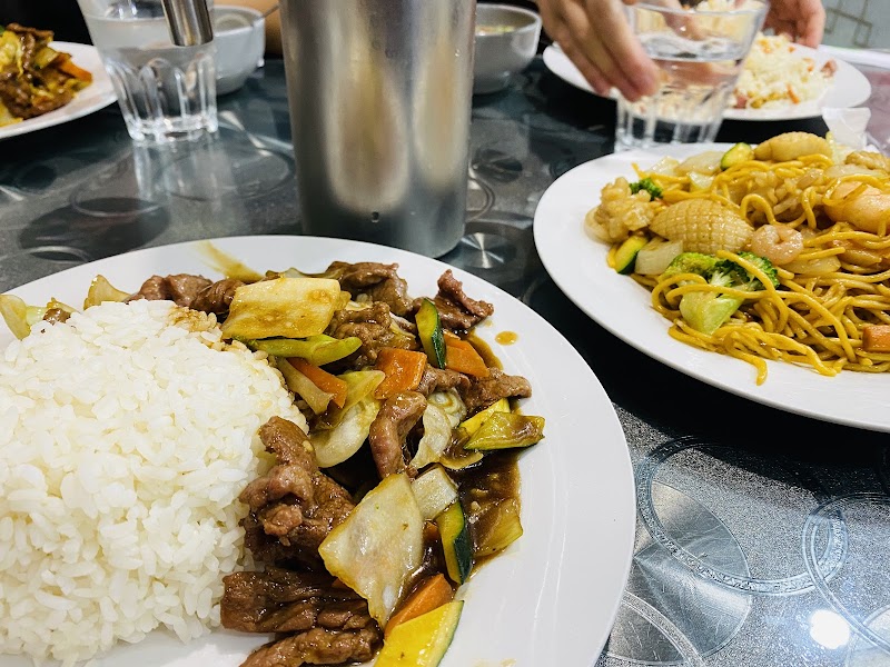 Chef's Chow Mein photo 4