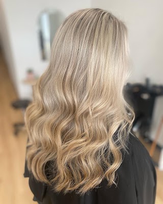 Ems Hair & Beauty photo 2