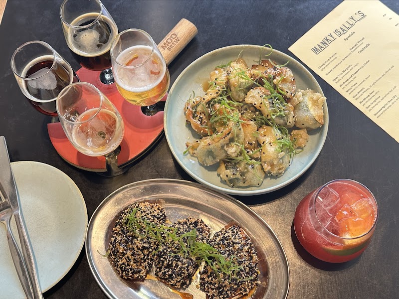 Manky Sally's photo 7