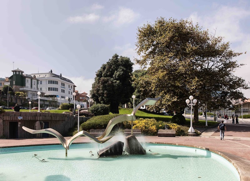 Centro Médico Sanitas A Coruña (Riazor) photo 2