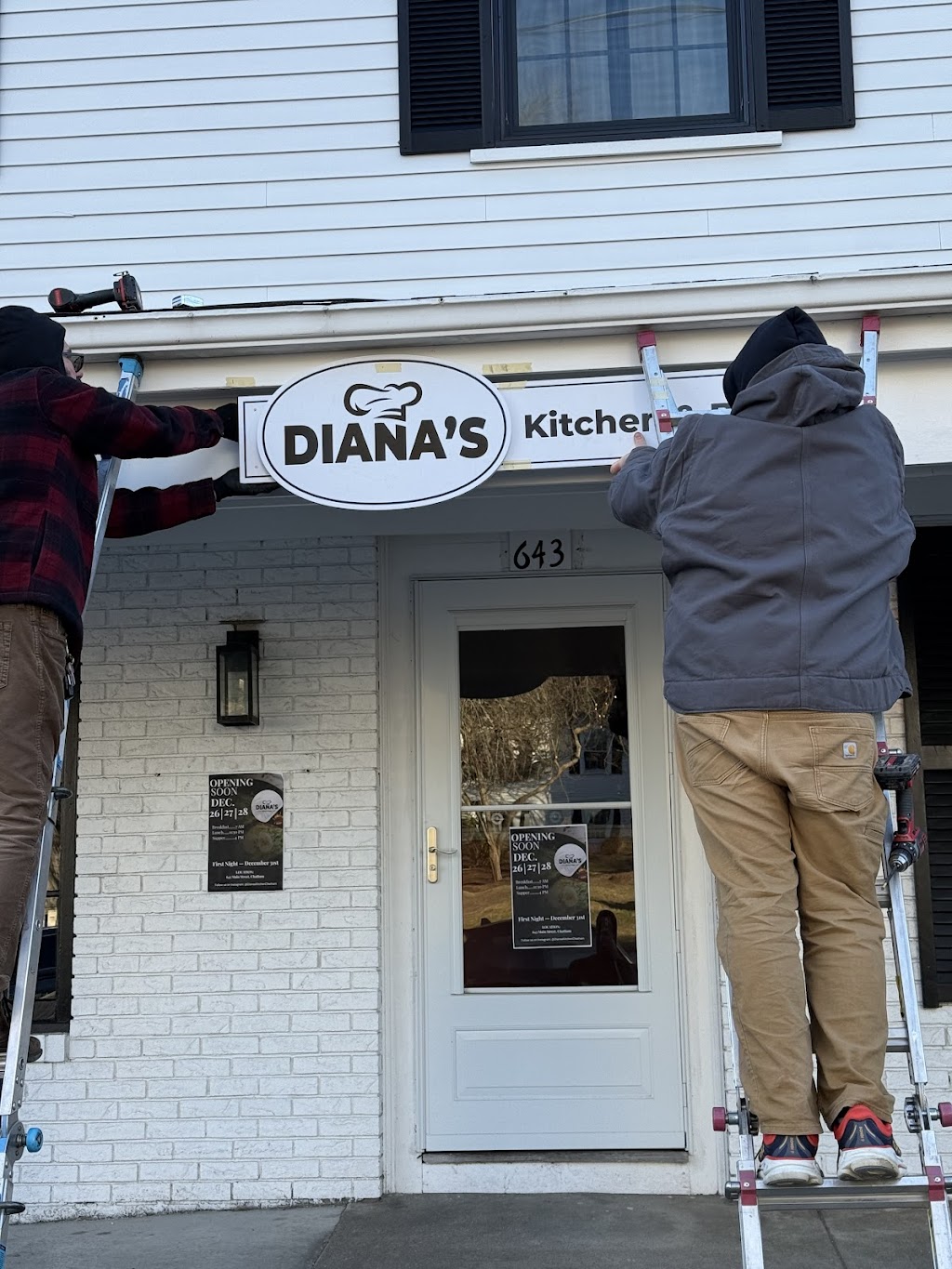 Diana’s Kitchen & Bar