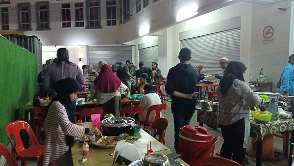 De Kayangan Steamboat & Grill - Photo 1