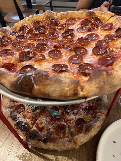 Stretch Pizza photo 4