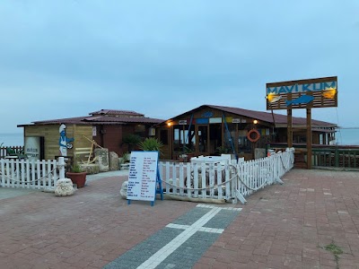 Mavi Kum Restoran - Restoran
