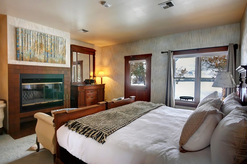 Casia Lodge and Ranch - Photo 1
