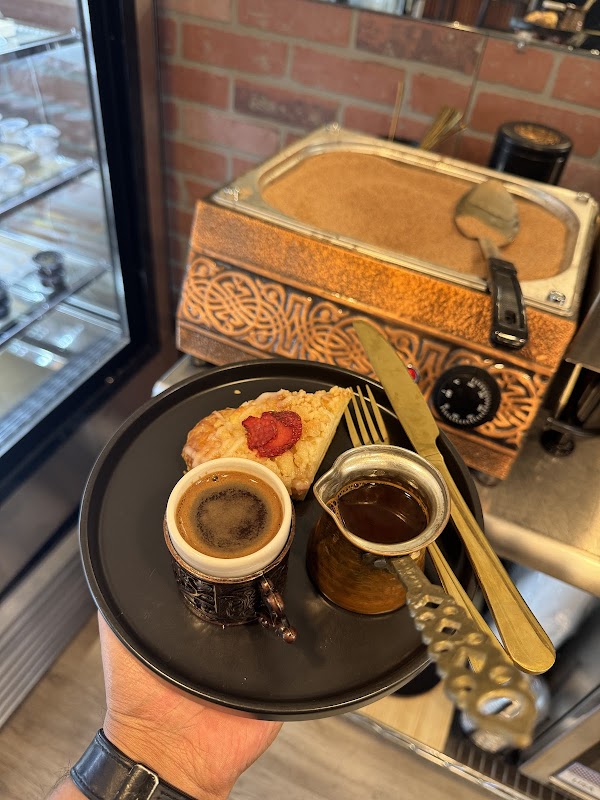 Photo by Billion Cup Coffee Louisville