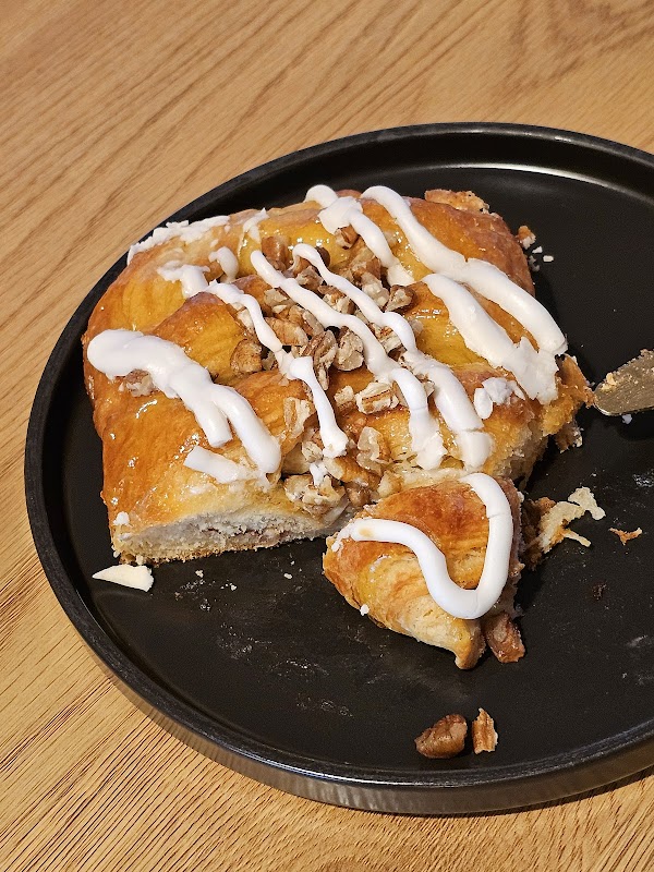 Photo by Wandering On The Road