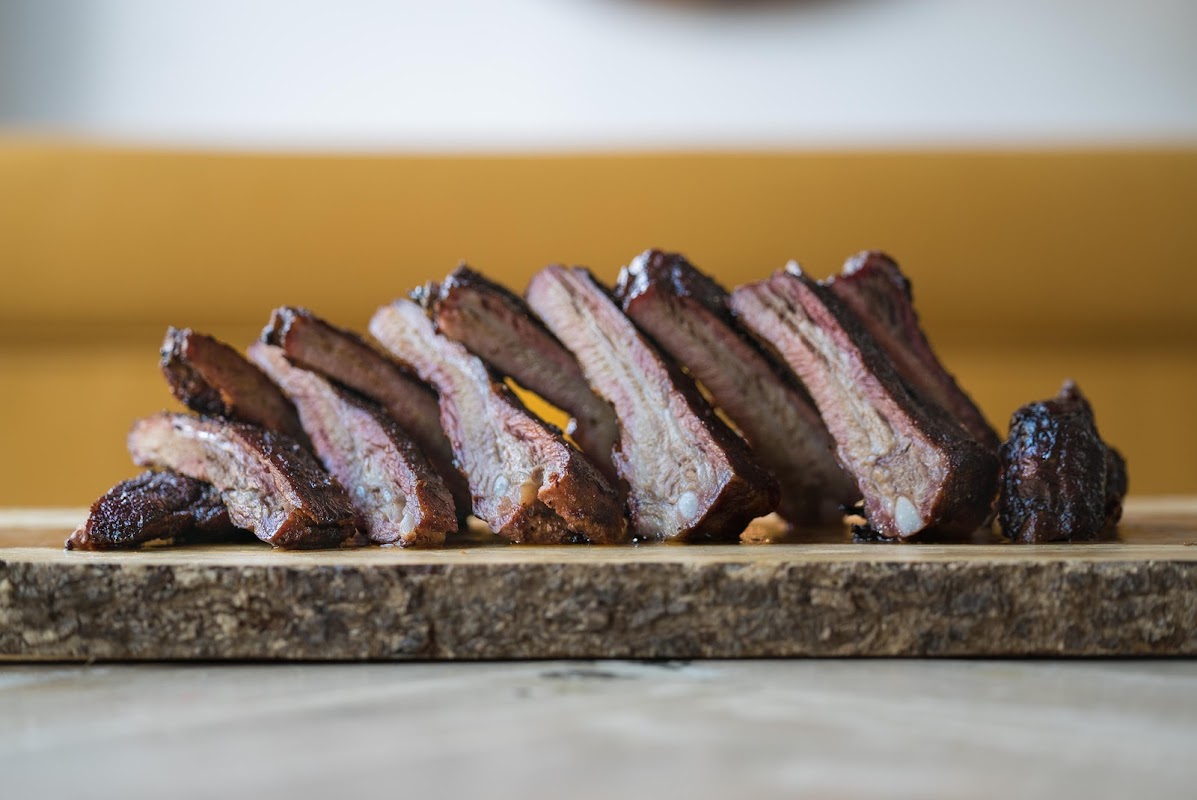 Poogan's Smokehouse photo 2