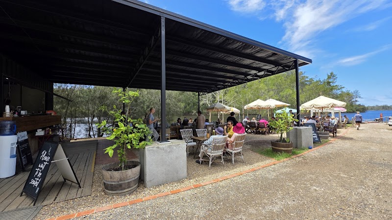 THE OYSTER FARMERS DAUGHTER photo 6