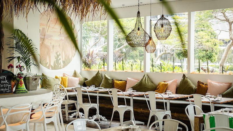 NUDE AMIGOS BROADBEACH