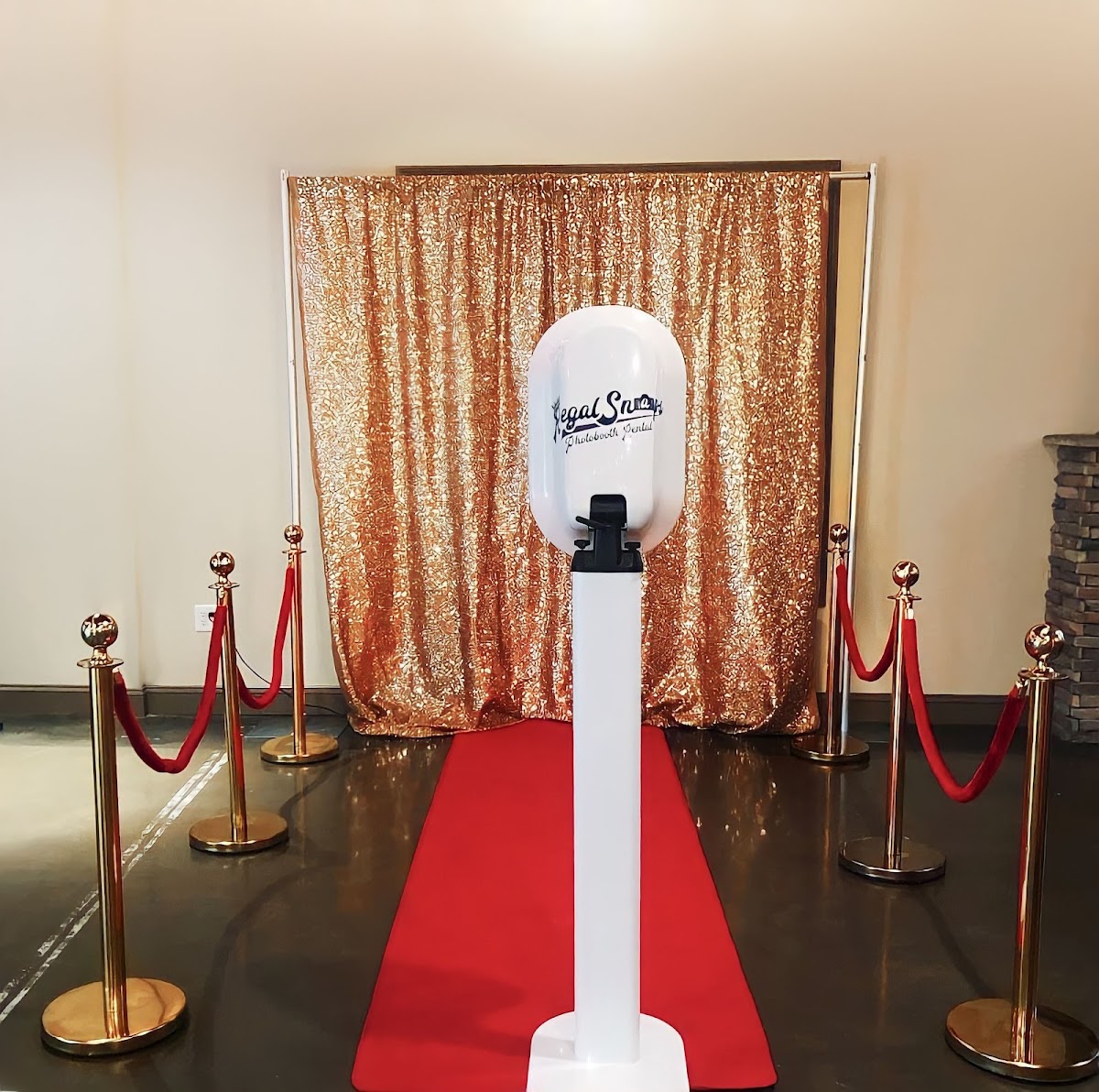 Regal Snaps Photobooth Rental: Google Places image 3