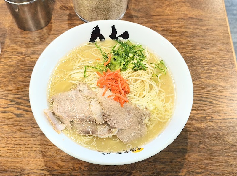 博多ラーメン膳 箱崎店 写真3