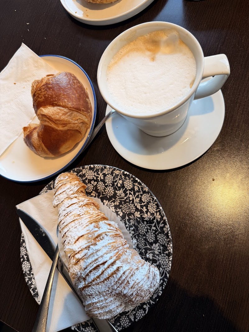 Simply Biscotti photo 3