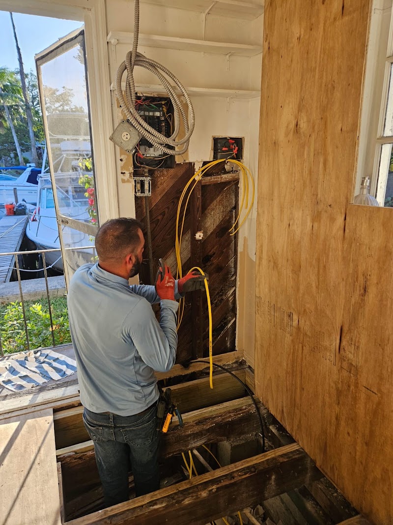 E&P Electrical services - Electrician in Miami