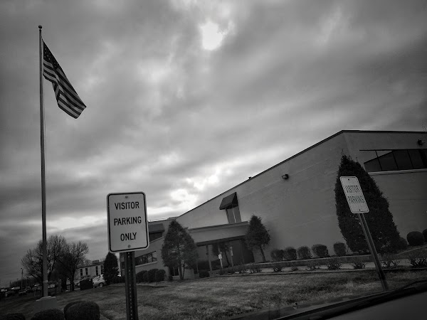 TOPWORX LOUISVILLE-MARKET C exterior