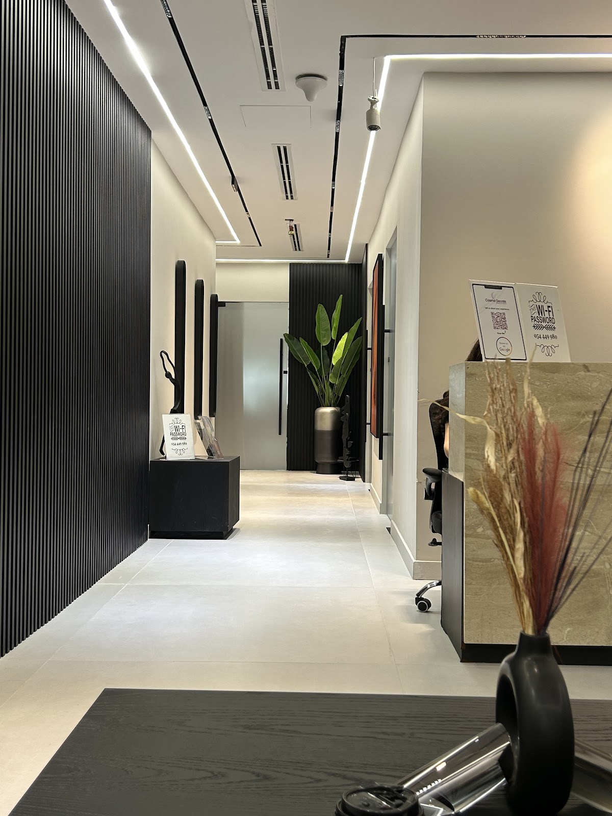Cosmo Secrets Medical Center (Derma & Dental) 2