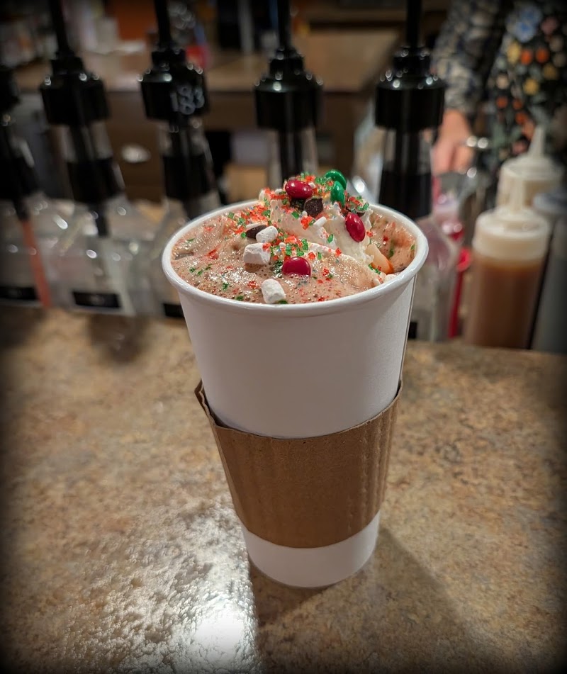 Fresh Grounds Coffeehouse & Cafe photo 4