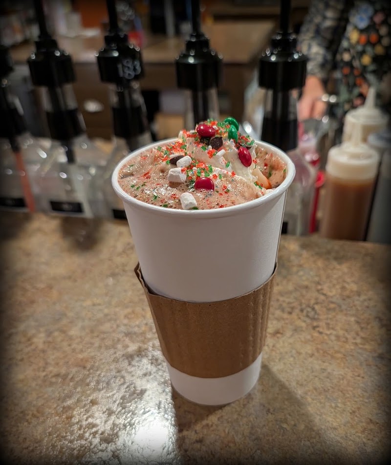 Fresh Grounds Coffeehouse & Cafe photo 4