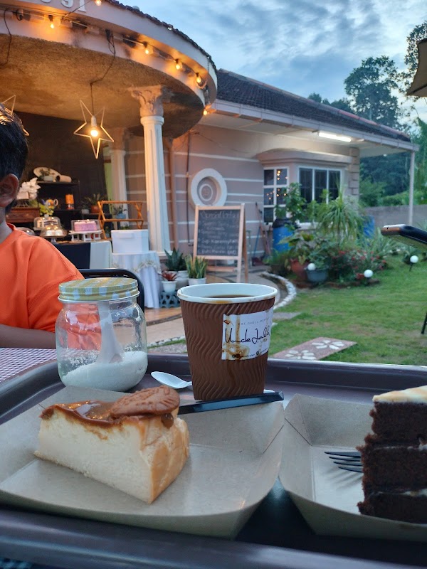 Uncle Jabb’s Place - Photo 1