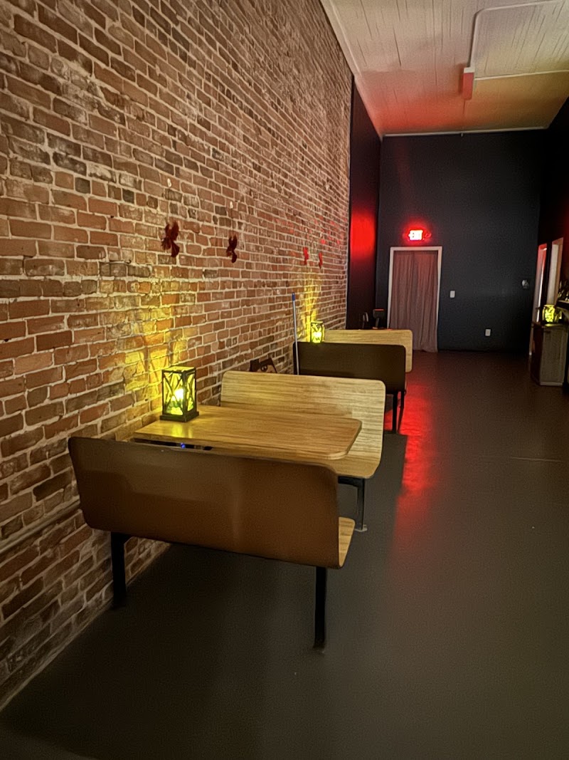 The Red Cardinal Coffee & Shakes photo 3