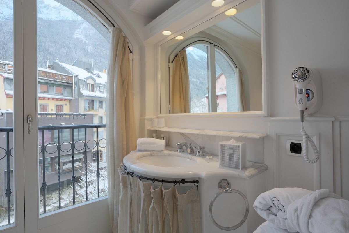 Grand Hôtel des Alpes, dog-friendly hotel, photo 3