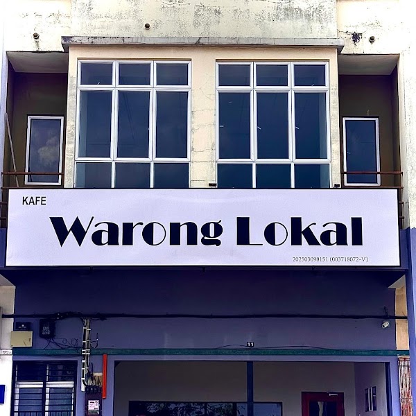 Kafe Warong Lokal - Photo 1