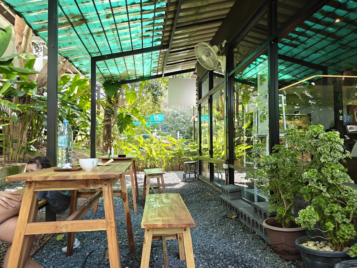 A Slow Bar - Main view