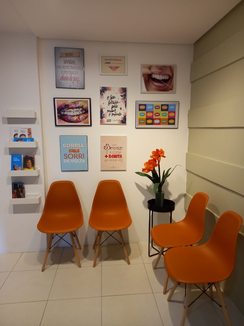 Alessandra Almeida/ Ortodontista Maceió/ Invisalign/ Clareamento dentário - foto 3