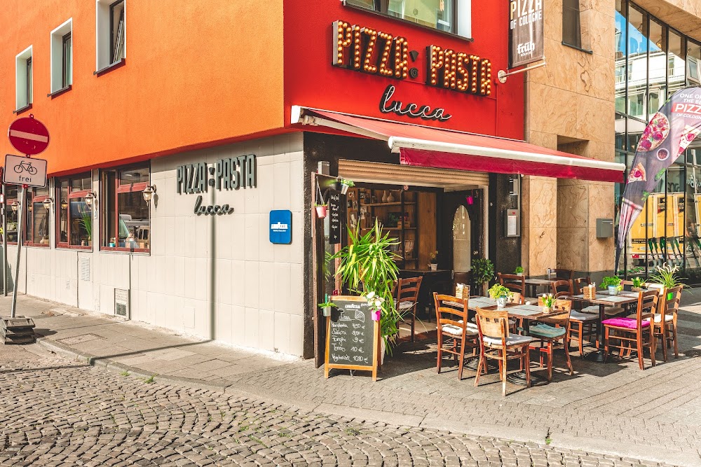 PIZZA PASTA LUCCA fotoğraf 1
