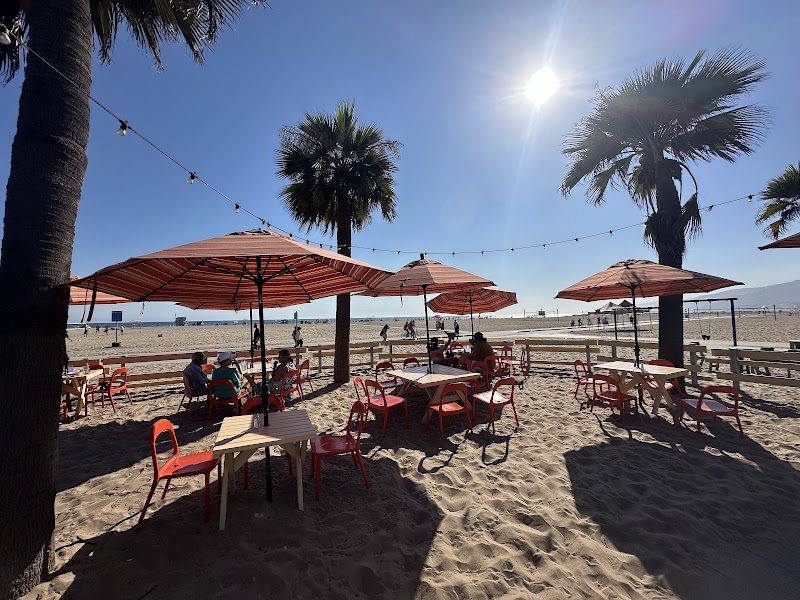 Back on the Beach Cafe photo 4