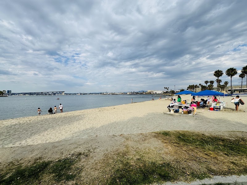 Glorietta Bay Park in Coronado