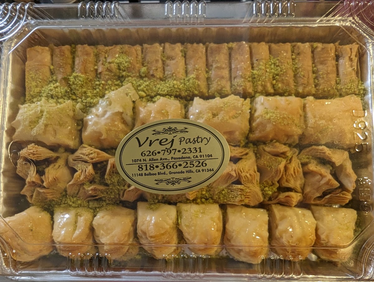 Vrej Pastry: Google Places image 5