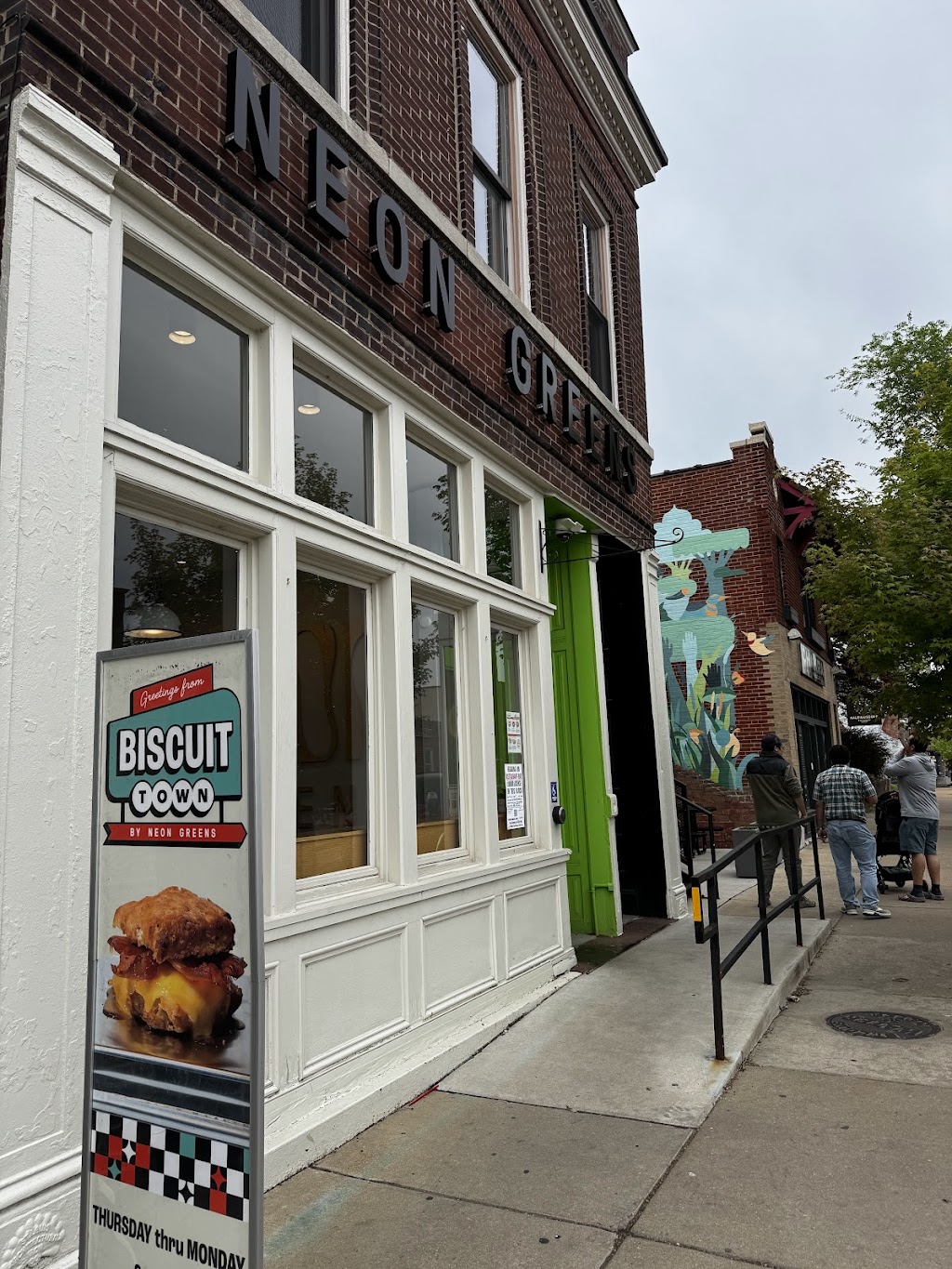 Biscuit Town