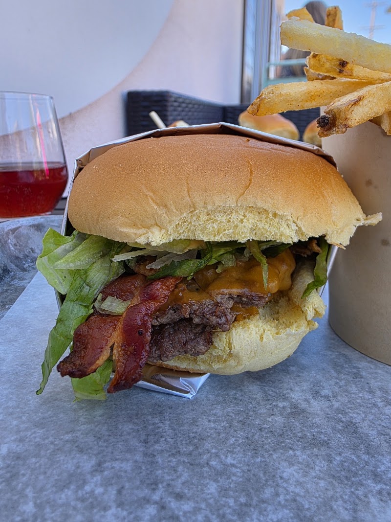 Barn Owl Eatery & Café: eggies + coffee • smash burgers + shakes photo 3