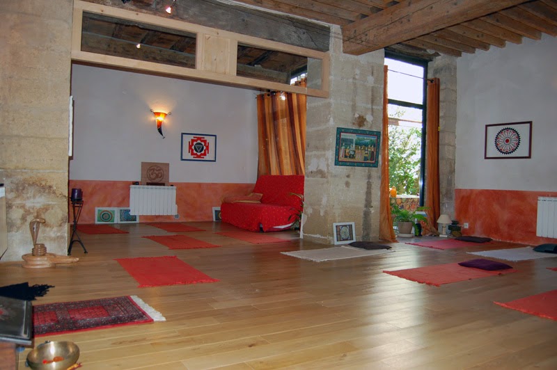Manolaya Cefy - Education Center & Training Yoga — 3