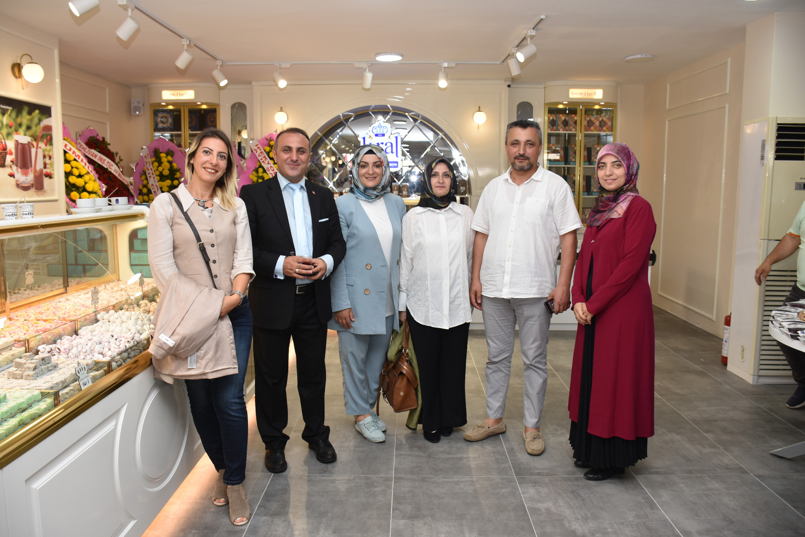 GÜMÜŞELLER CAFE & RESTAURANT & DOĞAL ÜRÜNLER SATIŞ YERİ mekanı