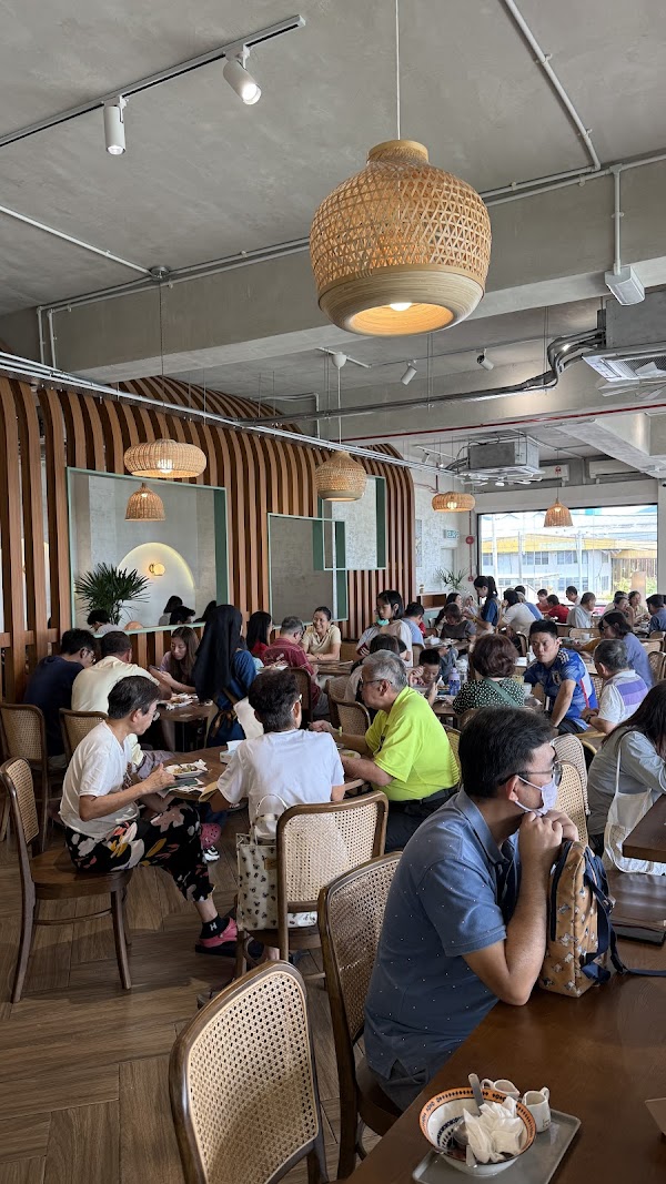 Lucy’s Kitchen 6 Storey - Photo 1