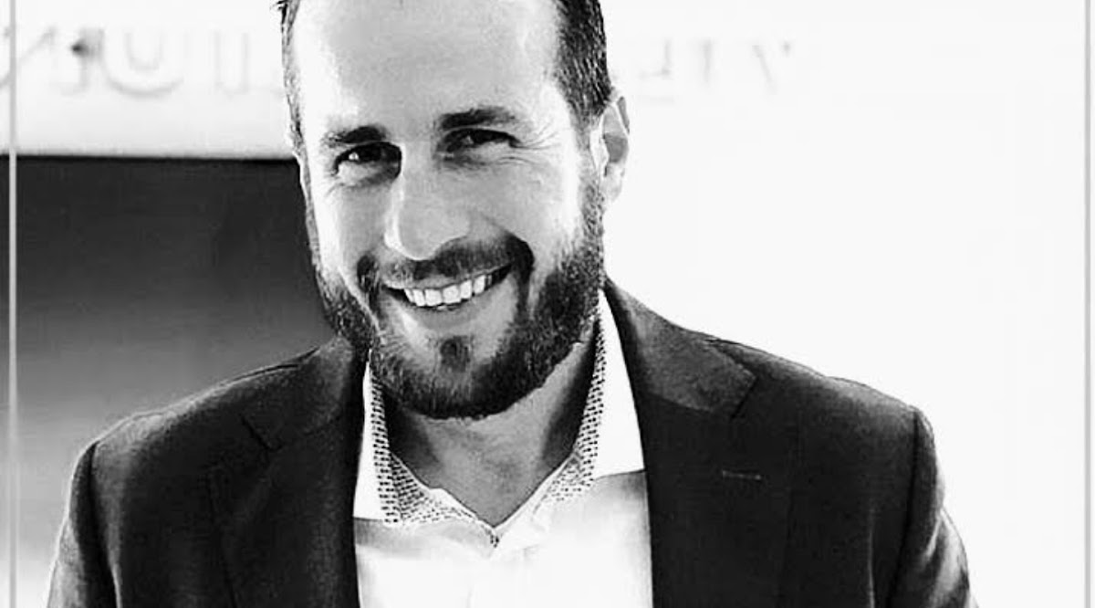 Dr. Tarek Bayazid