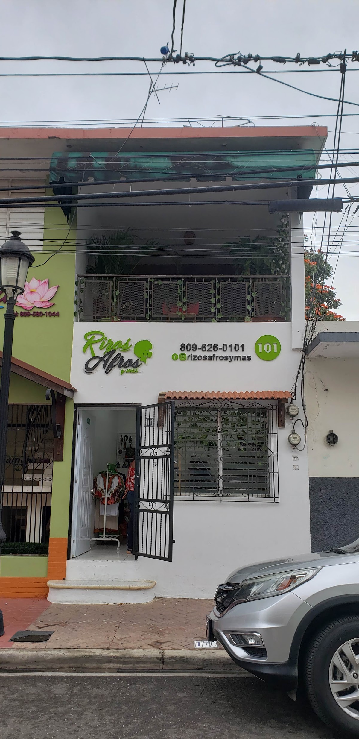 Rizos Afros y Más - Imagen 1