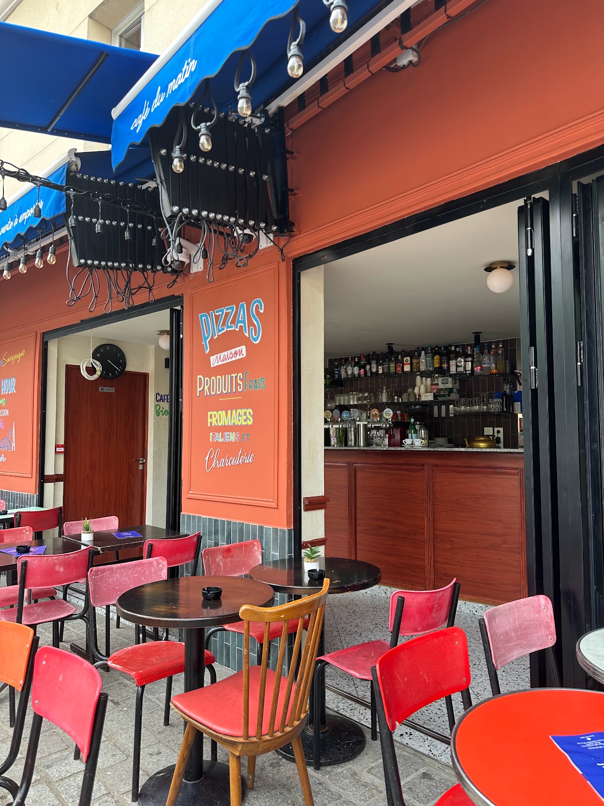 Les nouveaux sauvages pl réunion, vue extérieure