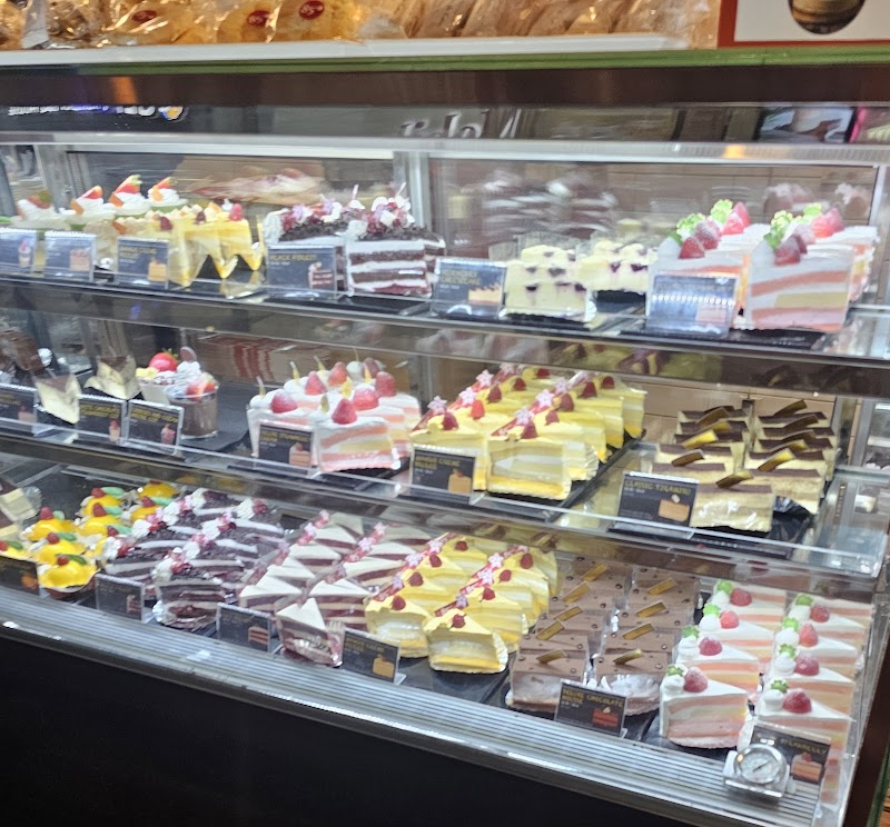 85°C Bakery Cafe-Portland photo 4