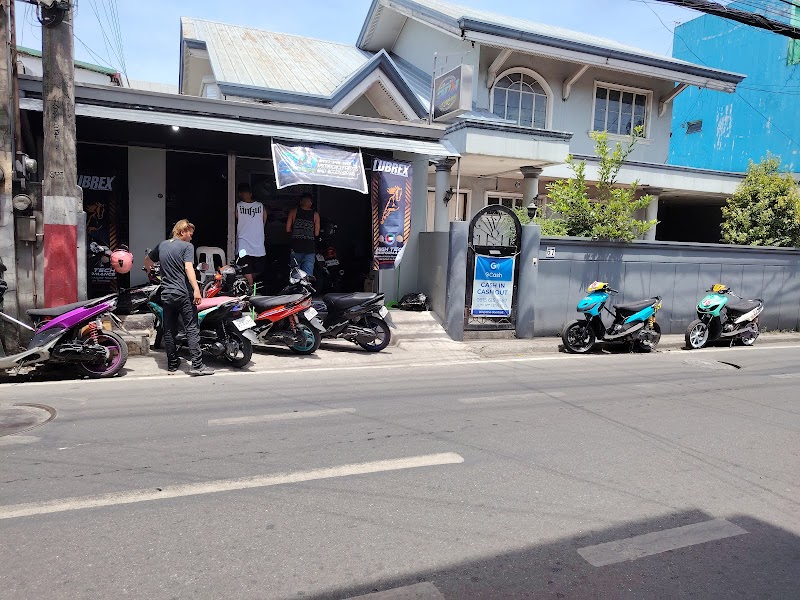Wrongworkx Motorshop and Accessories