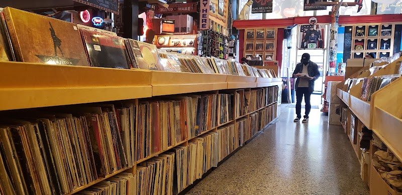 Easy Street Records & Cafe photo 2