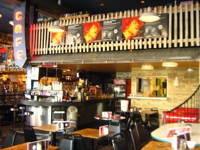 Easy Street Records & Cafe photo 3