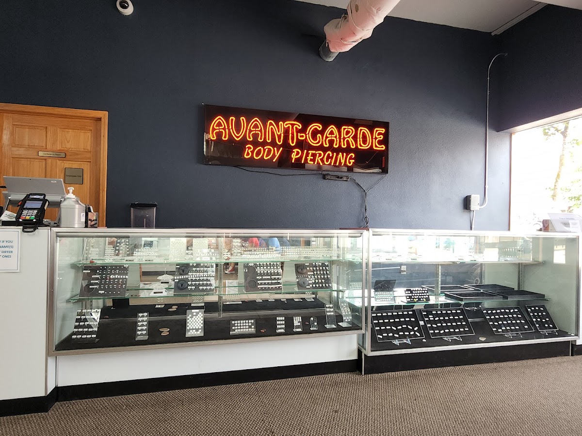 Avant-Garde — tattoo studio near West Allis