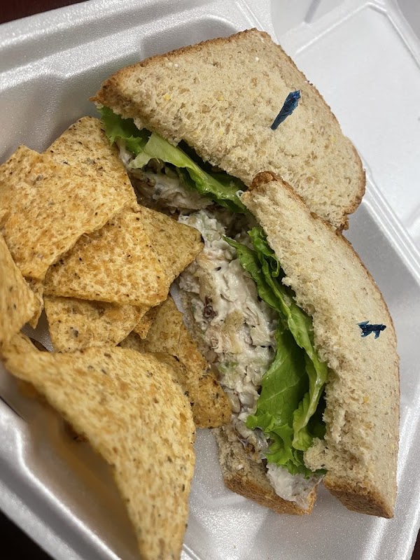 Photo by Elsie Jacobsen