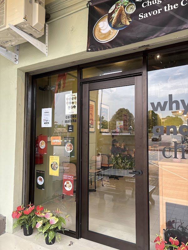 chugnsavour cafe - Photo 1