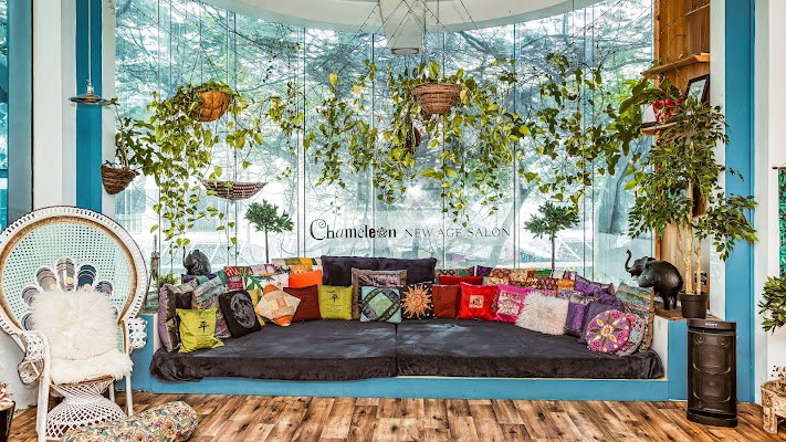 Chameleon New Age Salon photo 3