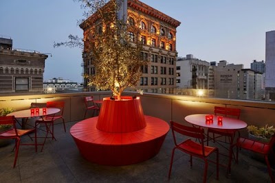 citizenM Los Angeles Downtown