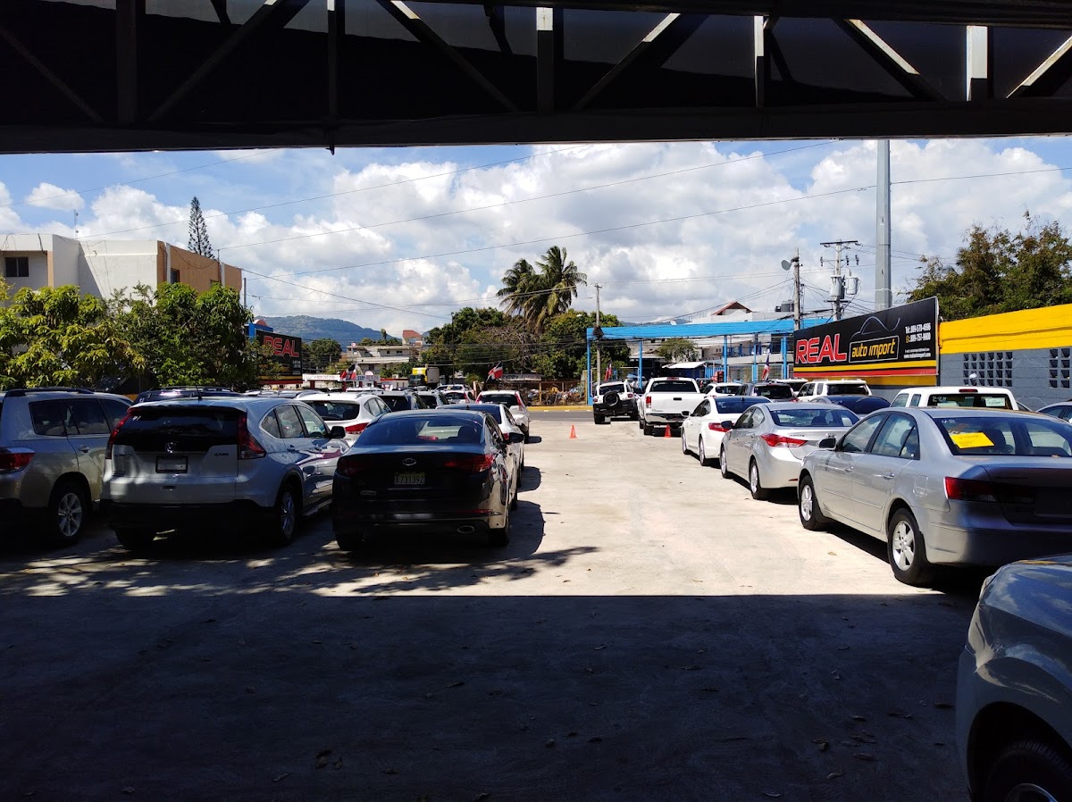 Real Auto Import - Imagen 2